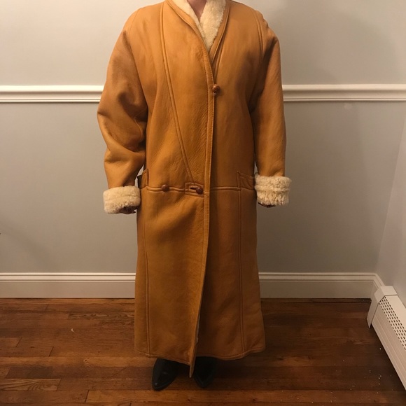 💯 % Sherling Floor Length Coat 🧥 - Picture 8 of 8